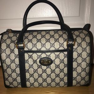 SOLD!! Vintage navy blue GUCCI bag